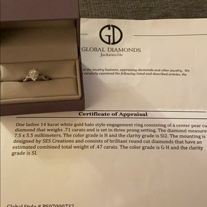 Pear shaped engagement ring